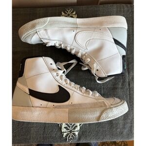 Nike Blazer Mid '77 SE Kids Size 5.5Y White Gray Mint Athletic Walking Shoes